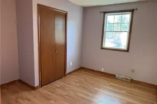17 Warren Ct, Cranston, RI 02920 - Photo 7
