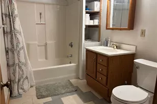 17 Warren Ct, Cranston, RI 02920 - Photo 13