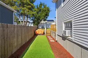 74 Messina St, Providence, RI 02908 - Photo 27