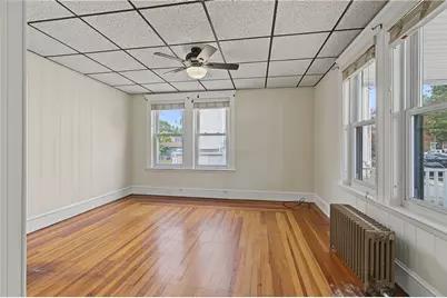 84 Avenue C, Woonsocket, RI 02895 - Photo 9