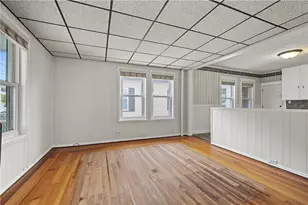 84 Avenue C, Woonsocket, RI 02895 - Photo 5