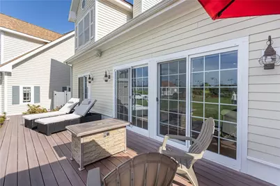 44 Wimbledon Circle, Portsmouth, RI 02871 - Photo 33