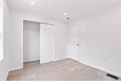 209 Lincoln Street, Woonsocket, RI 02895 - Photo 11