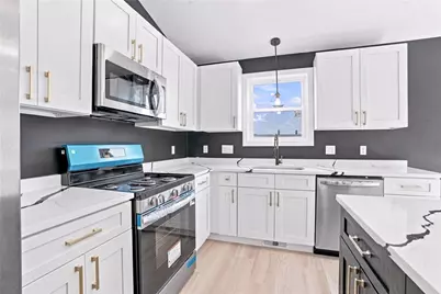209 Lincoln Street, Woonsocket, RI 02895 - Photo 3