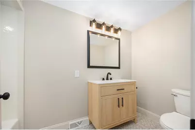 233 Annette Avenue, Woonsocket, RI 02895 - Photo 23