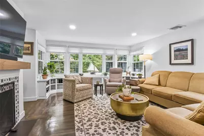 804 Love Lane, Warwick, RI 02818 - Photo 5