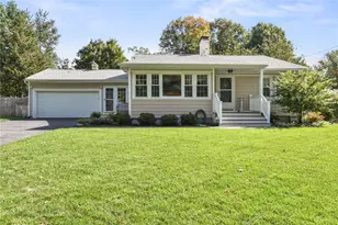 804 Love Ln, Warwick, RI 02818 - Photo 1