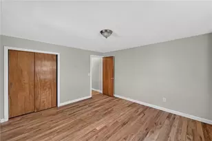 50 Seymour Ave, Cranston, RI 02910 - Photo 23