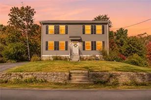 8 Wincheck Pond Rd, Hopkinton, RI 02873 - Photo 1
