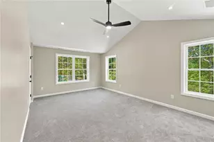 18 Elaine Dr, Hopkinton, RI 02832 - Photo 13