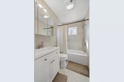 41 Rolfe Square, Cranston, RI 02910 - Photo 31