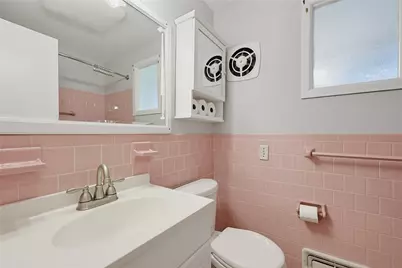 161 Rounds Avenue, East Providence, RI 02915 - Photo 19