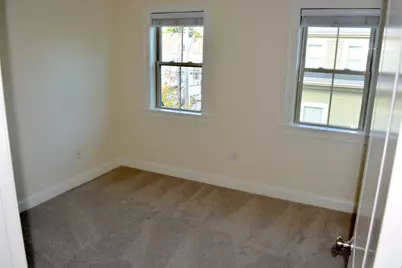 231 Douglas Avenue #10, Providence, RI 02908 - Photo 9