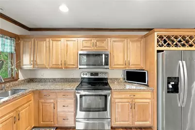 167 Fairview Avenue, Hopkinton, RI 02832 - Photo 7