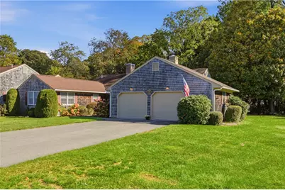 32 Belmont Drive #4, Portsmouth, RI 02871 - Photo 1