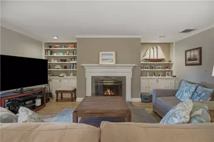 32 Belmont Dr, Portsmouth, RI 02871 - Photo 5