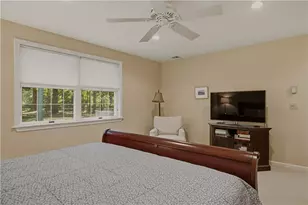 32 Belmont Dr, Portsmouth, RI 02871 - Photo 19