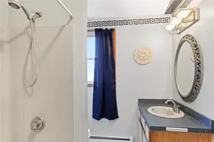 20 Oregon Ave, Woonsocket, RI 02895 - Photo 27