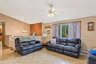20 Oregon Ave, Woonsocket, RI 02895 - Photo 7