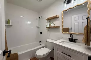 120 Pilgrim Pkwy, Warwick, RI 02888 - Photo 11