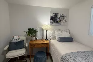 120 Pilgrim Pkwy, Warwick, RI 02888 - Photo 15