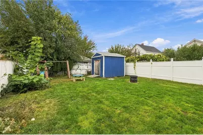 27 Cooper Street, East Providence, RI 02914 - Photo 31