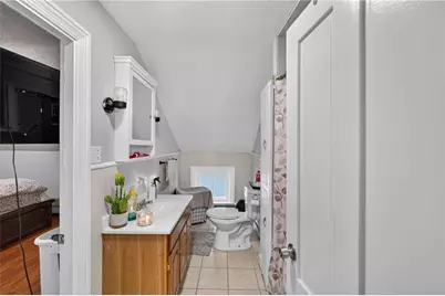 23 Sisson Street, Pawtucket, RI 02860 - Photo 17