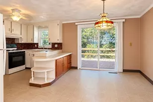 111 Wellspring Dr, Cranston, RI 02920 - Photo 19