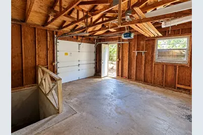 111 Wellspring Drive, Cranston, RI 02920 - Photo 27