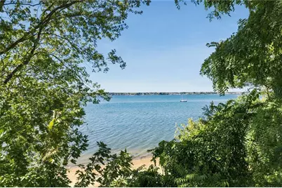 13 Harding Avenue, East Providence, RI 02915 - Photo 11
