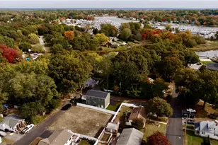 8 N Shore St, Warwick, RI 02889 - Photo 39
