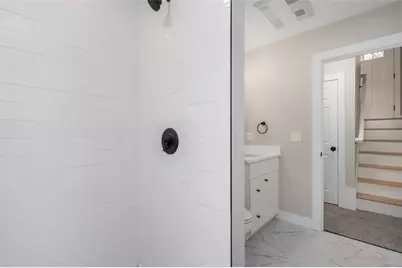 8 North Shore Street, Warwick, RI 02889 - Photo 33