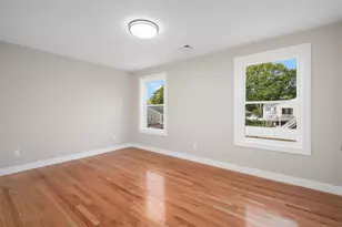 8 N Shore St, Warwick, RI 02889 - Photo 25