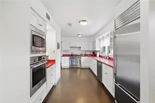 4 Alpond Dr, Newport, RI 02840 - Photo 19