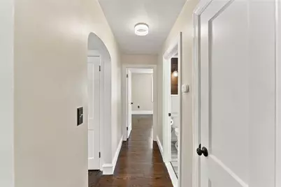 386 Norwood Avenue, Warwick, RI 02888 - Photo 21