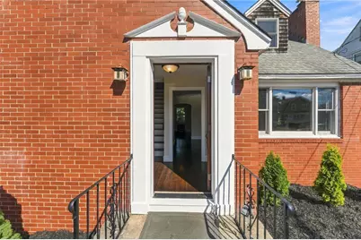 386 Norwood Avenue, Warwick, RI 02888 - Photo 5