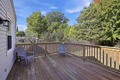 39 Marion Avenue S, Cranston, RI 02905 - Photo 25