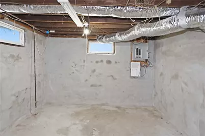 39 Marion Avenue S, Cranston, RI 02905 - Photo 23