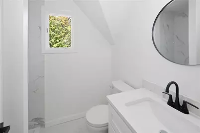 39 Marion Avenue S, Cranston, RI 02905 - Photo 19