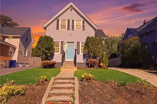 39 Marion Ave S, Cranston, RI 02905 - Photo 1