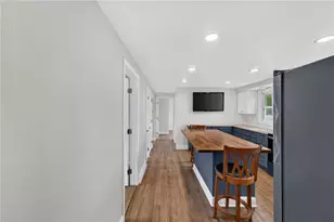 58 Earl St, West Warwick, RI 02893 - Photo 11