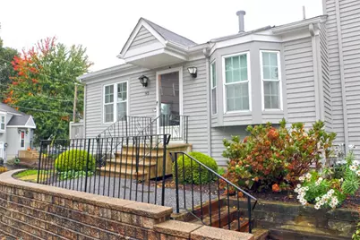 565 Quaker Lane #95, West Warwick, RI 02893 - Photo 1