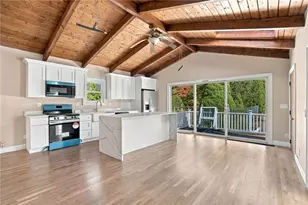 1330 Pippin Orchard Rd, Cranston, RI 02921 - Photo 5