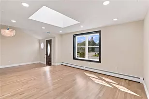 1330 Pippin Orchard Rd, Cranston, RI 02921 - Photo 15