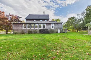 871 E Shore Rd, Jamestown, RI 02835 - Photo 17
