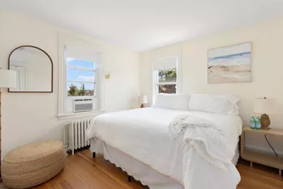 527 Thames Street #3, Newport, RI 02840 - Photo 15
