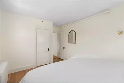 527 Thames Street #3, Newport, RI 02840 - Photo 11