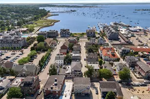 2 Goodwin St, Newport, RI 02840 - Photo 3