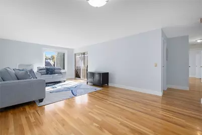 401 Bellevue Avenue #308, Newport, RI 02840 - Photo 5