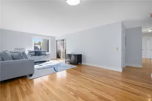 401 Bellevue Ave, Newport, RI 02840 - Photo 5